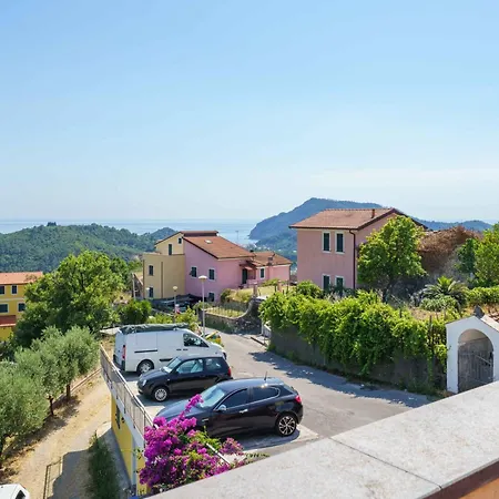 Casa Le Orchidee Casarza Ligure